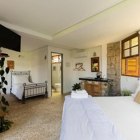Feiticeira Guesthouse Ильябела Экстерьер фото